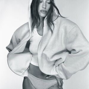 SKYLRK Zip Hoodie Hailey Grey